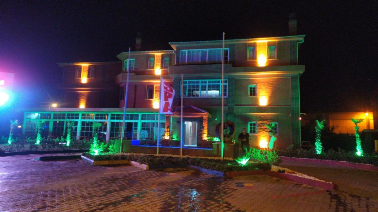 Ofuro World Hotel Spa Измир Экстерьер фото